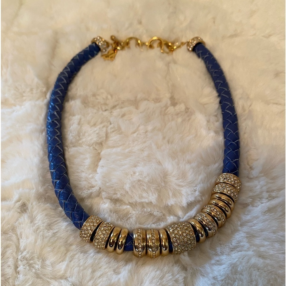 Serena Williams Blue
Leather Rope Necklace with Diamonique diamonds. Gold Beads - Picture 4 of 8